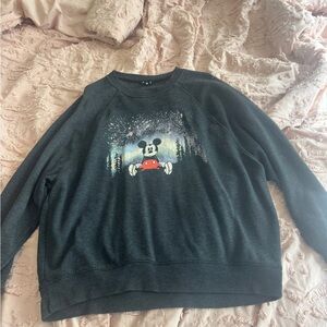 “Disney x AE” Mickey Mouse Sweatershirt